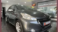 Usado 2015 Peugeot 208 Style Citadino | € 8.900 (Preço justo)