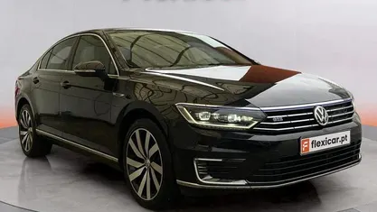 Preto Usado 2018 VW Passat GTE Sedan | € 18.990 (Preço justo)