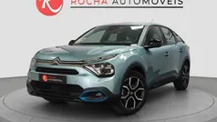 Azul Usado 2023 Citroën e-C4 Feel Citadino | € 25.499 (Preço justo)