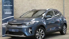 Cinza Usado 2024 Kia Stonic SUV | € 17.599 (Preço justo)