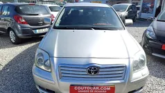 Cinzento Usado 2003 Toyota Avensis | € 4.999 (Preço justo)