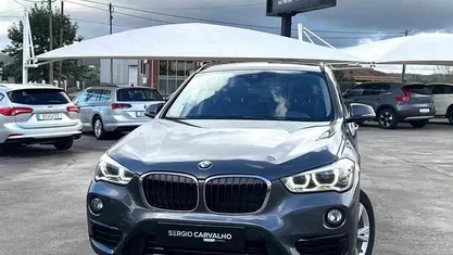 Cinza Usado 2018 BMW X1 Sport Line SUV | € 21.900 (Preço justo)