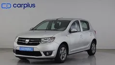 Cinza Usado 2015 Dacia Sandero Comfort Citadino | € 10.900 (Preço justo)