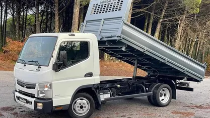 Usado 2020 Mitsubishi Canter | € 32.990 (Preço justo)