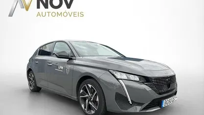 Usado Peugeot 308 Allure 130 HP (95 kW) 2025