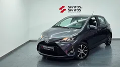 Cinza Usado 2018 Toyota Yaris Comfort | € 14.900 (Preço justo)