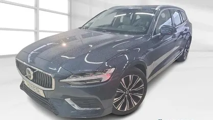 Azul Usado 2024 Volvo V60 Carrinha | € 41.800 (Preço justo)