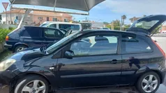Usado 2007 Ford Fiesta ST Citadino | € 2.500 (Bom preço)