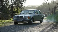 Usado 1982 Mercedes 240 Sedan | € 13.000