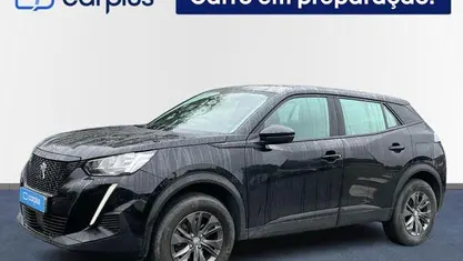 Usado Peugeot 2008 Active 100 HP (73 kW) 2022 Preto SUV