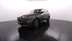 Cinzento Usado 2023 Alfa Romeo Tonale SUV | € 35.900 (Preço justo)
