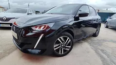 Preto Usado 2022 Peugeot 208 Allure Citadino | € 16.750 (Preço justo)
