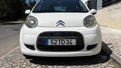 Branco Usado 2011 Citroën C1 Citadino | € 3.990 (Preço justo)