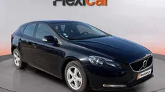 Preto Usado 2018 Volvo V40 Kinetic Carrinha | € 16.890 (Preço justo)