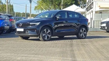 Preto Usado 2022 Volvo C40 SUV | € 29.900 (Preço justo)