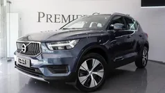 Cinzento Usado 2022 Volvo XC40 SUV | € 27.900 (Preço justo)