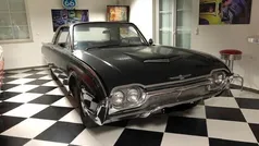 Ford Thunderbird