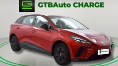 Vermelho Usado 2023 MG MG4 EV Citadino | € 20.499 (Preço justo)