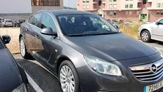 Cinzento Usado 2009 Opel Insignia Sedan | € 7.000 (Preço justo)