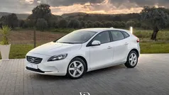 Usado 2018 Volvo V40 Kinetic Carrinha | € 15.950 (Preço justo)