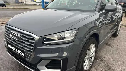 Cinza Usado 2019 Audi Q2 Sport SUV | € 22.750 (Bom preço)