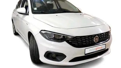 Usado Fiat Tipo Lounge 95 HP (69 kW) 2019 Branco Sedan