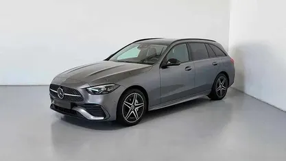 Usado Mercedes C300 313 HP (230 kW) 2022 Carrinha