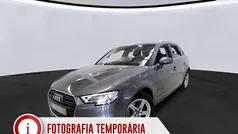 Cinza Usado 2019 Audi A3 Sportback Design Citadino | € 16.990 (Preço justo)
