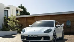Branco Usado 2018 Porsche Panamera S E-Hybrid Sport Turismo Sedan | € 70.000 (Super Preço)