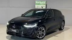 Preto Usado 2023 Ford Focus ST-Line X | € 24.750 (Preço justo)