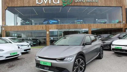 Cinza Usado 2022 Kia EV6 SUV | € 29.900 (Preço justo)