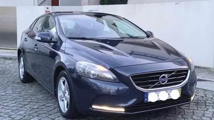 Usado 2013 Volvo V40 Citadino | € 8.490 (Bom preço)
