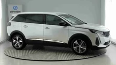 Branco Usado 2024 Peugeot 5008 Allure Monovolume | € 34.990 (Bom preço)