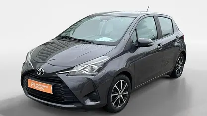 Usado Toyota Yaris Comfort 72 HP (52 kW) 2020