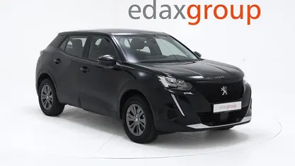 Preto Usado 2021 Peugeot e-2008 Active SUV | € 17.990 (Bom preço)