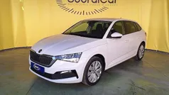 Branco Usado 2022 Skoda Scala Citadino | € 18.000 (Preço justo)