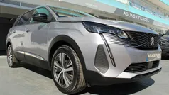 Usado 2023 Peugeot 5008 Allure Monovolume | € 28.990 (Preço justo)