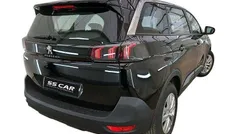 Preto Usado 2021 Peugeot 5008 Active Monovolume | € 17.990 (Bom preço)