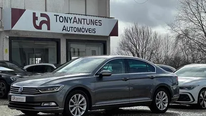 Usado VW Passat 190 HP (139 kW) 2017 Cinzento