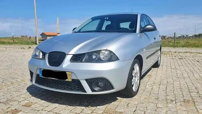 Cinzento Usado 2006 Seat Ibiza Citadino | € 5.250 (Preço justo)