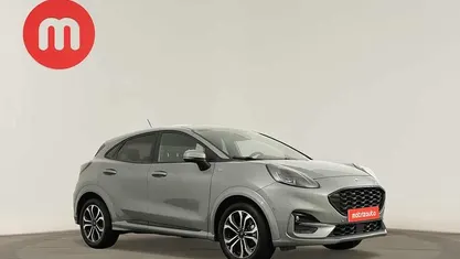 Cinzento Usado 2023 Ford Puma ST-Line X | € 20.699 (Preço justo)