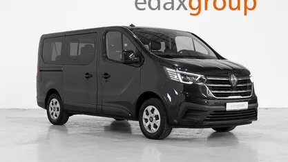 Usado 2024 Renault Trafic Evolution Monovolume | € 40.040 (Preço justo)