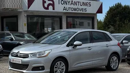 Usado 2014 Citroën C4 Attraction | € 9.900 (Preço justo)