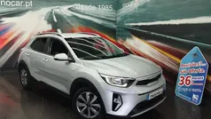 Cinzento Usado 2022 Kia Stonic SUV | € 13.900 (Preço justo)