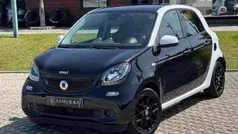 Preto Usado 2018 Smart ForFour Electric Drive Citadino | € 10.990 (Preço justo)
