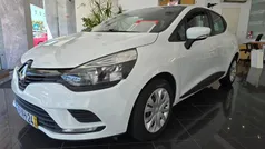 Branco Usado 2018 Renault Clio IV Zen | € 13.650 (Preço elevado)