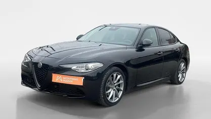 Usado 2022 Alfa Romeo Giulia Sprint Sedan | € 36.706 (Preço justo)