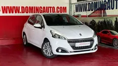 Usado 2018 Peugeot 208 Signature Sky Citadino | € 12.650 (Preço justo)