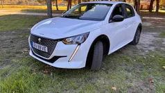 Usado 2022 Peugeot e-208 Citadino | € 15.750 (Bom preço)