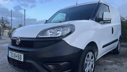 Usado Fiat Doblò 95 HP (69 kW) 2019 Branco Monovolume